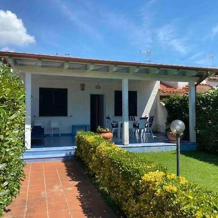 Villa Azzurra Borgo Montenero Exterior photo